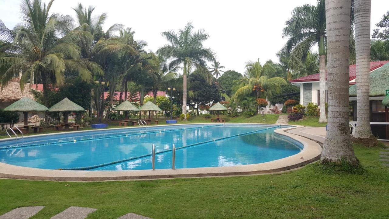 Silang Phil Oasis Hotel & Resort מראה חיצוני תמונה