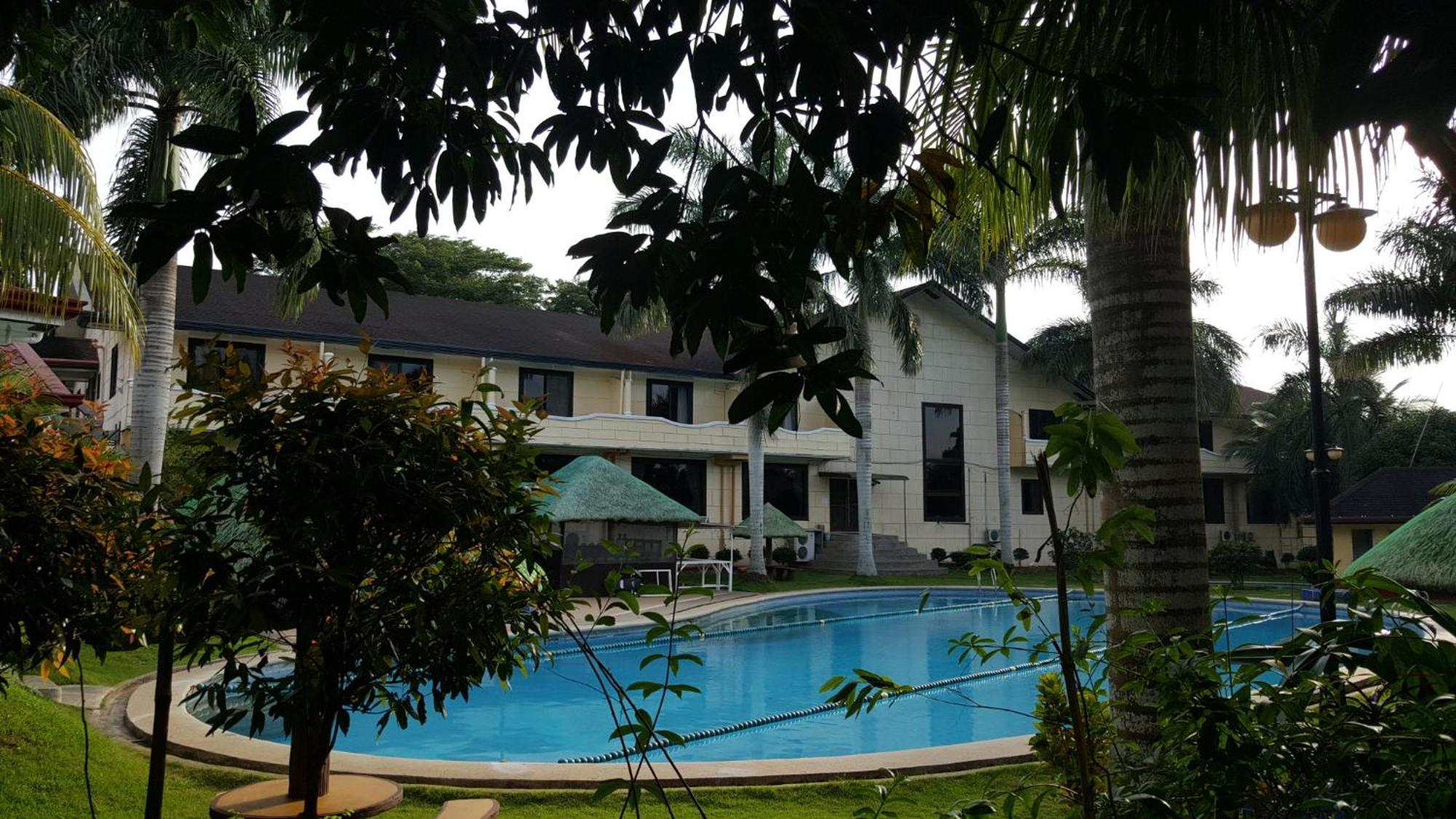 Silang Phil Oasis Hotel & Resort מראה חיצוני תמונה
