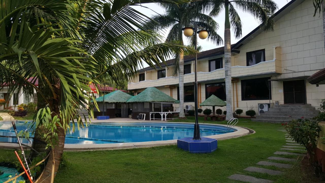 Silang Phil Oasis Hotel & Resort מראה חיצוני תמונה