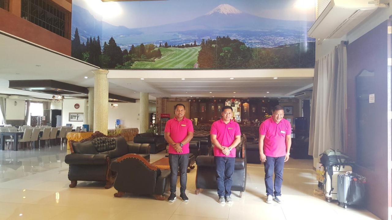 Silang Phil Oasis Hotel & Resort מראה חיצוני תמונה